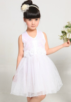 杭州童裝特價批發 2012新品童裝現貨上市，聚焦服裝服飾市場